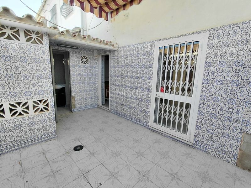 Foto b572aa71-d672-4a06-9cd0-6d3026c85ae0. Casa aparellada amb aparcament a Centro Mijas