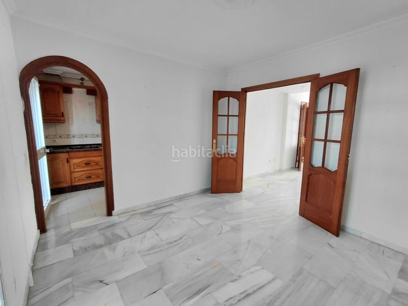 Foto e7493906-e533-4a98-9064-01d713c990c1. Casa aparellada amb aparcament a Centro Mijas