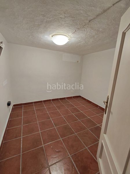 Foto fd66ae32-871a-4a7c-8c5b-c96dc0073a72. Casa aparellada amb aparcament a Centro Mijas