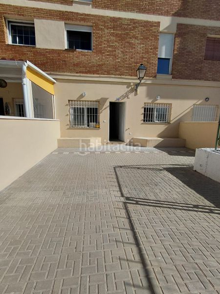 Foto fe3ddf97-eee0-4a87-bf8a-35715eb5efe5. Pis amb piscina a Solymar Benalmádena