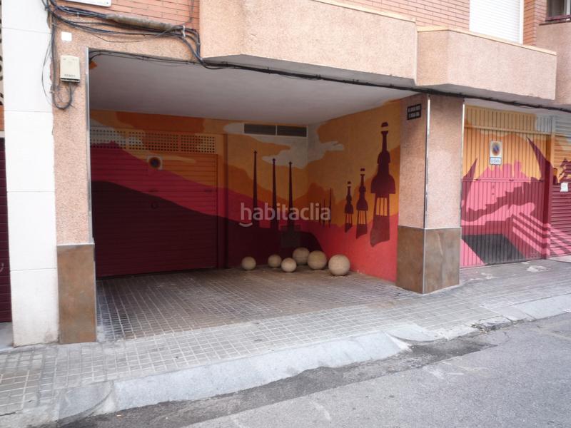 Foto 37fed1fc-0955-4e16-87bf-092f933b2a0b. Aparcament cotxe a carrer de bacardí 8 a Sants-Badal Barcelona