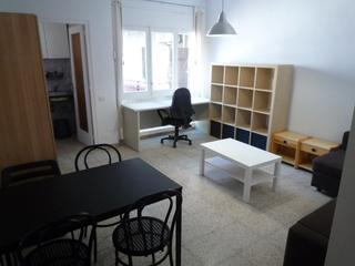 Affitto Loft  Carrer del comte de güell. Loft en les corts