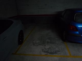 Posto auto in Rambla de badal 100. Parking mediano a rambla badal