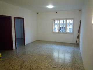 Rent Flat  Carrer de buenaventura muñoz. Ideal estudiantes zona pompeu fabra ciutadella
