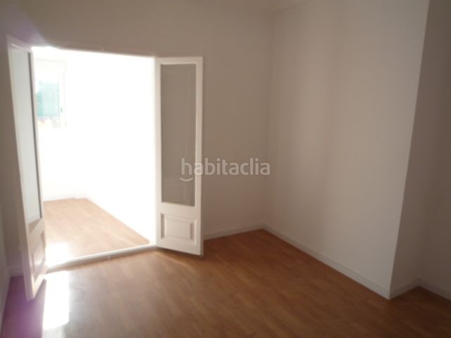 Foto 87fb99ed-34b5-49ce-a5a5-f77955425c0e. Pis a Gòtic Barcelona