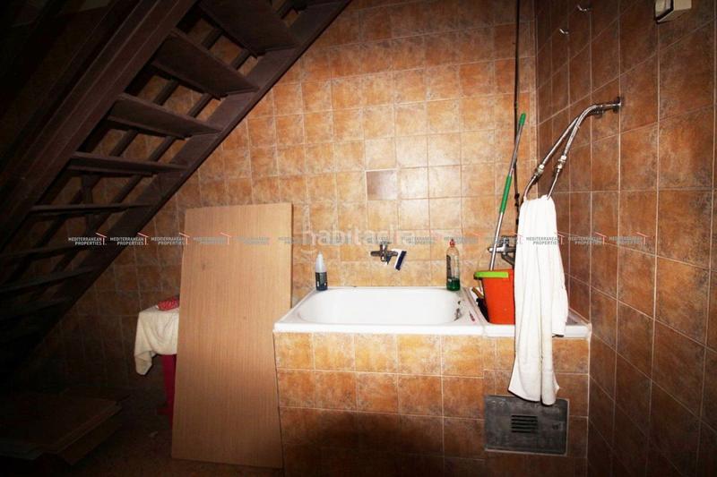 Foto 082ee744-9daa-4a02-9e60-7683ad2312e5. Local comercial en calle foguerer jose angl guirao 7 local comercial en la gran vía en Alicante