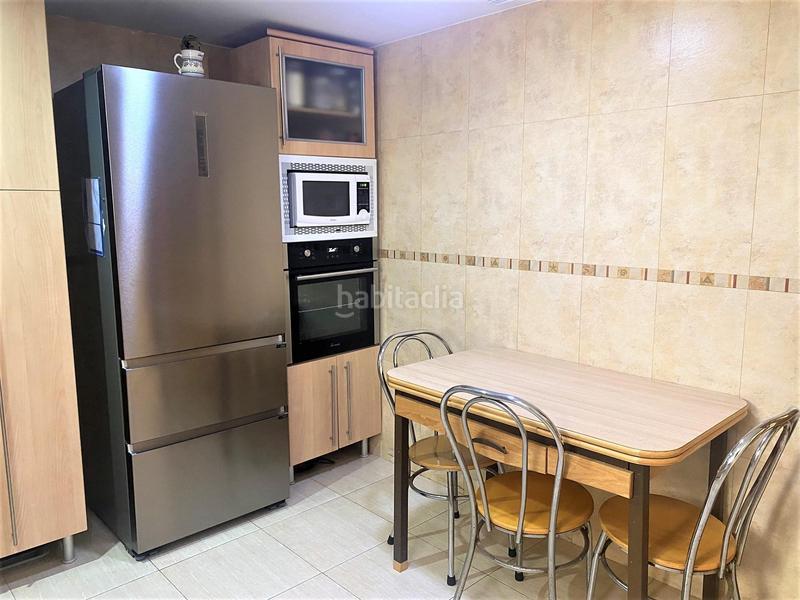 Foto 4ee20f7a-8c12-42aa-885a-3138f708c348. Piso apartamento frente al mar con garaje en Playa Muchavista Campello (el)