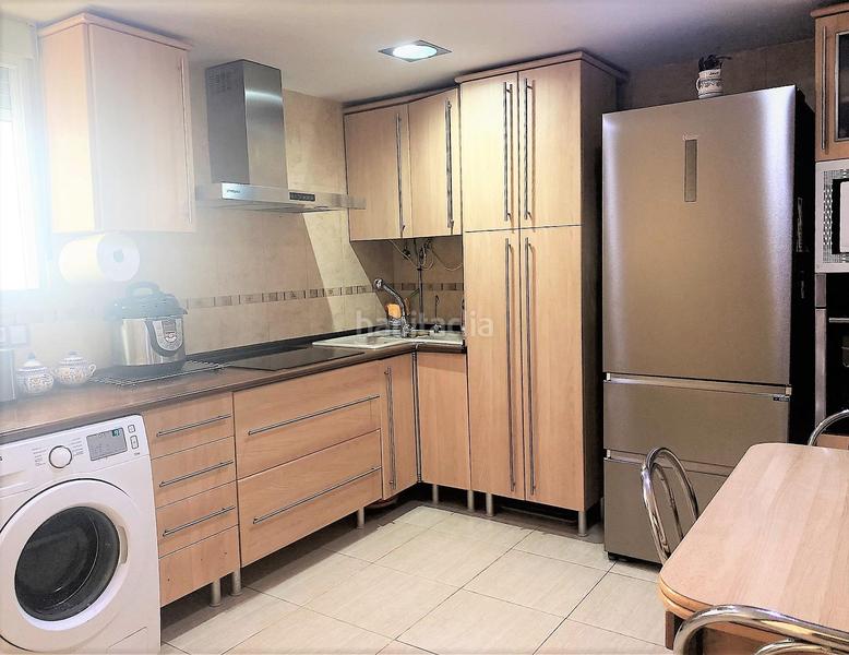 Foto e434f313-99da-42fb-adbb-7fd287d50e84. Piso apartamento frente al mar con garaje en Playa Muchavista Campello (el)