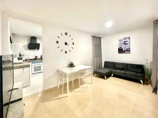 Appartement  Calle fotógrafa pilar cortés alemañ. Piso de 3 dormitorios, altozano alicante