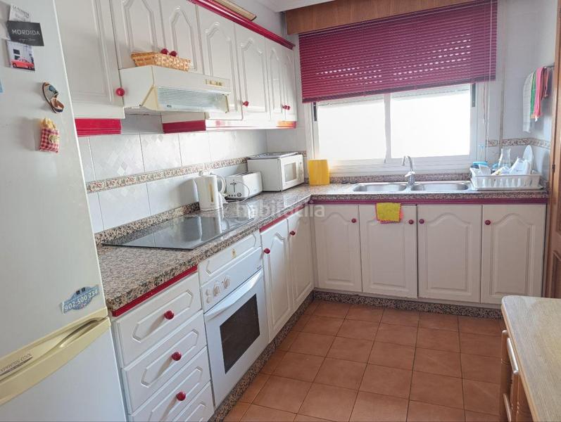 Foto f7aa4e4f-6934-43a1-a285-d89badbda4f9. Location appartement avec chauffage parking piscine dans Campello (el)