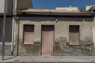 Terreno residencial  Calle constitucion de la. Solar en venta en catral alicante