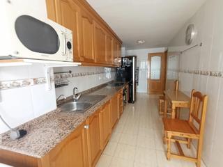Location Appartement  Calle cuenca. Piso de dos dormitorios en calle cuenca,  con terraza y garaje o