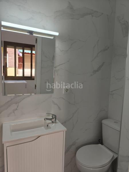 Foto 69d478b9-da4a-4639-97ed-e98a2617541d. Alquiler piso alquiler de amplio y luminoso piso en Alicante