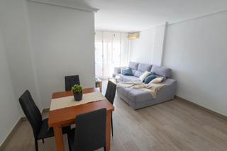 Appartamento in Calle FCO GINER DE LOS RIOS