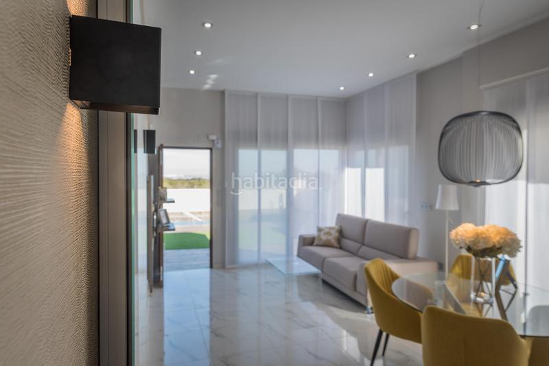 Foto c5445821-5211-4e3c-bee4-e38ccd34b2fa. Chalet mit pool in Los Almendros Orihuela