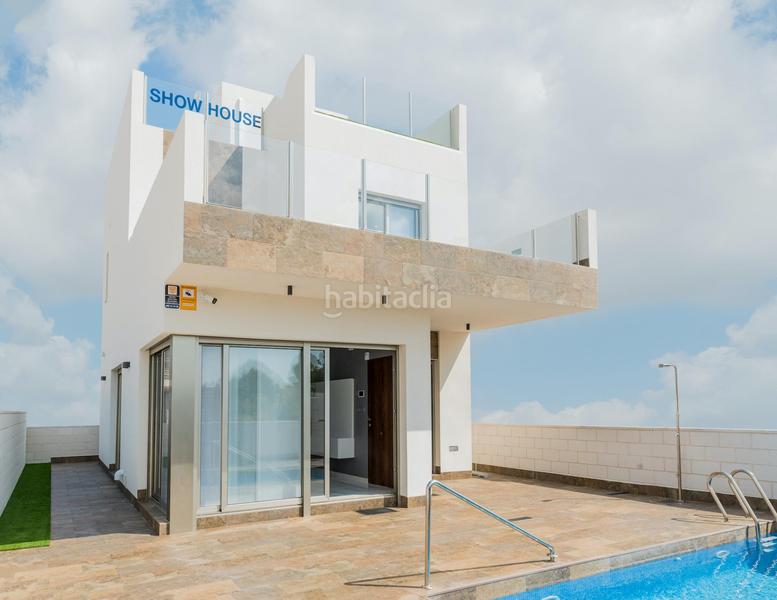 Foto 94576553-8e2c-42b8-a74d-110c69fa3bfb. Chalet en Los Almendros Orihuela