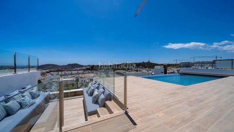 Foto 89404606-5c43-4904-8b5f-9bf13bc9051f. Chalet avec piscine dans balcón de Finestrat-terra marina Finestrat