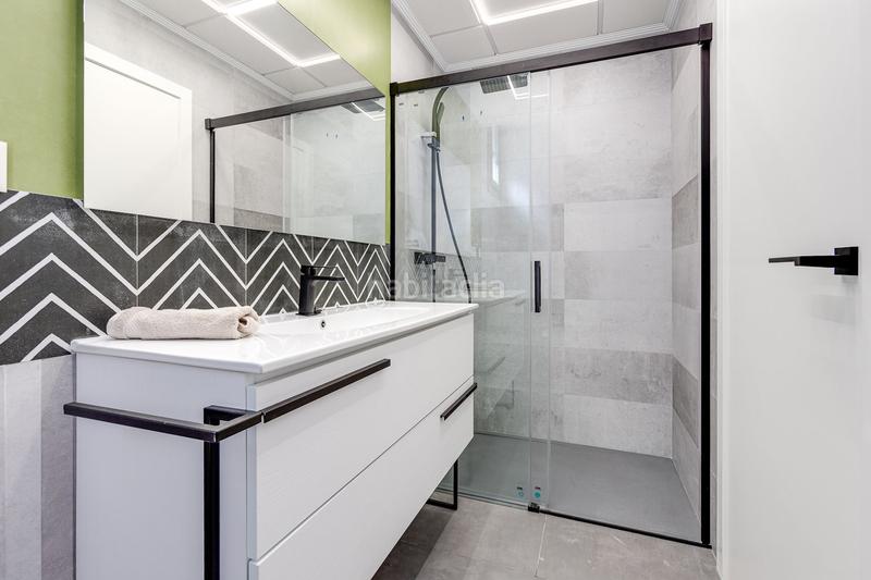 Foto 8a31296a-1390-4c22-9f0d-6b1fcebaba37. Chalet con piscina in Los Europeos Torrevieja