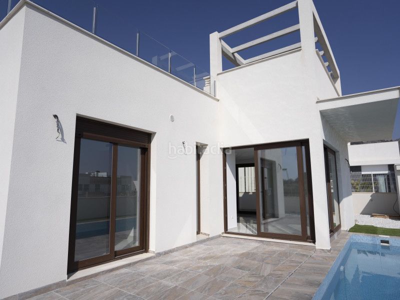 Foto 58d58ecd-3f49-408a-b731-40697bd05096. Chalet en Casco urbano Polop