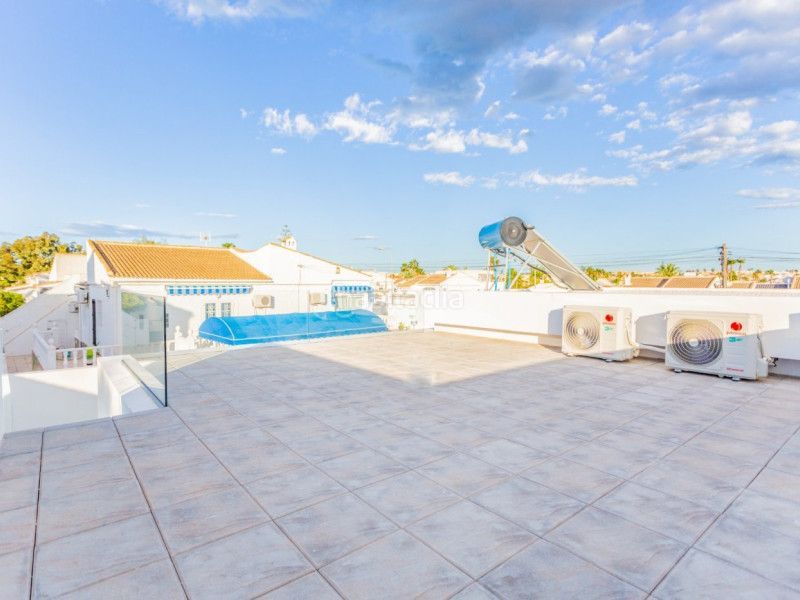Foto c45fdd69-0cb1-4e2d-a3ab-898b6de622c1. Chalet en Los Balcones-Los Altos Torrevieja