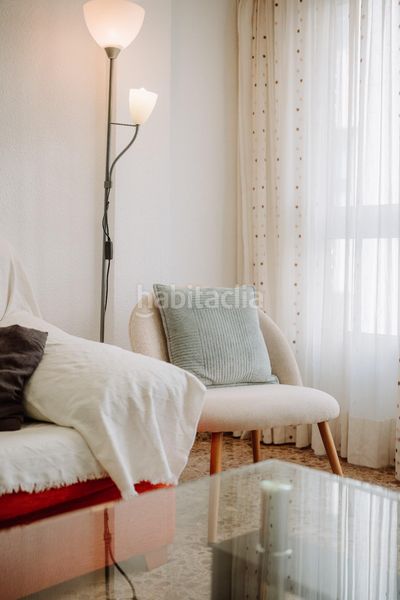 Foto 46445f2b-f659-4ed1-8bff-72cb863b0bb7. Pis a Barrio del Centro Alicante