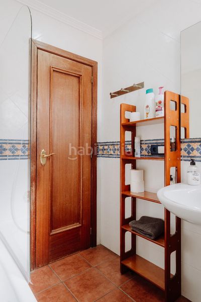 Foto b1654e92-9e64-4b6c-ae99-532248af6137. Pis a Barrio del Centro Alicante