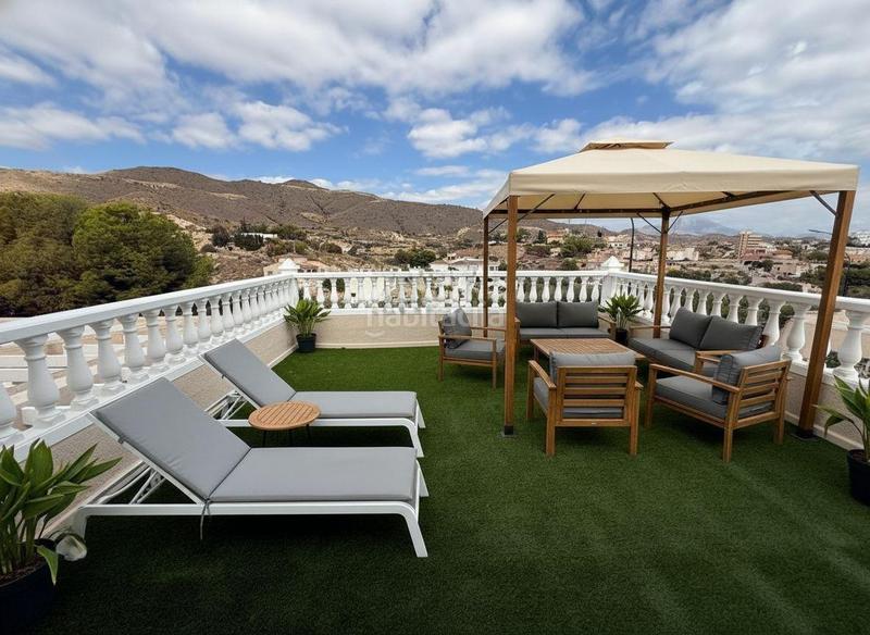 Foto 2a9bfb59-159a-4ff5-8fef-e59fa216c78c. Casa aparellada amb calefacció aparcament a Pueblo Acantilado-Lanuza Campello (el)