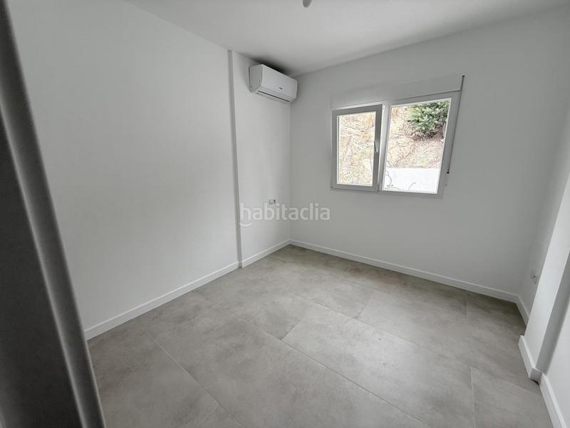 Foto 5e02a41e-1666-44d4-a009-4745552b8216. Casa aparellada amb calefacció aparcament a Pueblo Acantilado-Lanuza Campello (el)