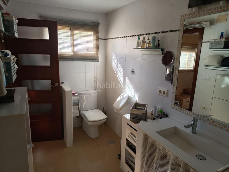 Foto 74ec2af4-fcfc-48da-9802-76926458d27a. Casa adossada amb aparcament piscina a Playa Muchavista Campello (el)