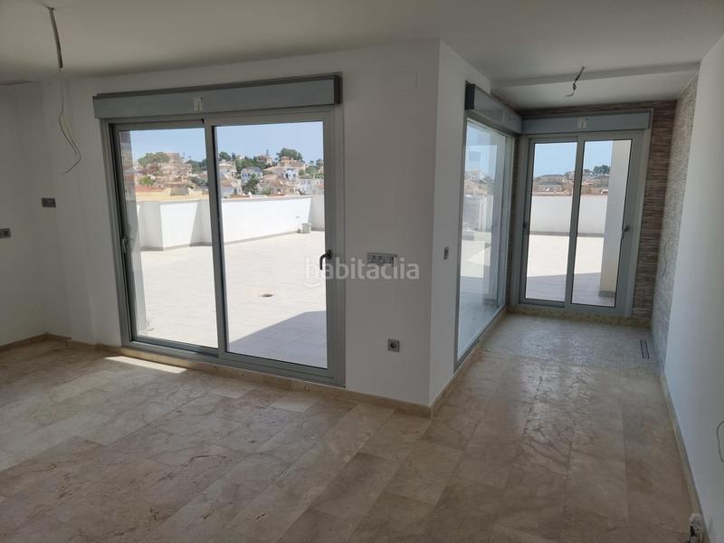 Foto 7dc6e64d-9e6d-459b-9bc9-44123b73058a. Rez-de-chaussée avec piscine dans Lomas de Cabo Roig - Los Dolses Orihuela