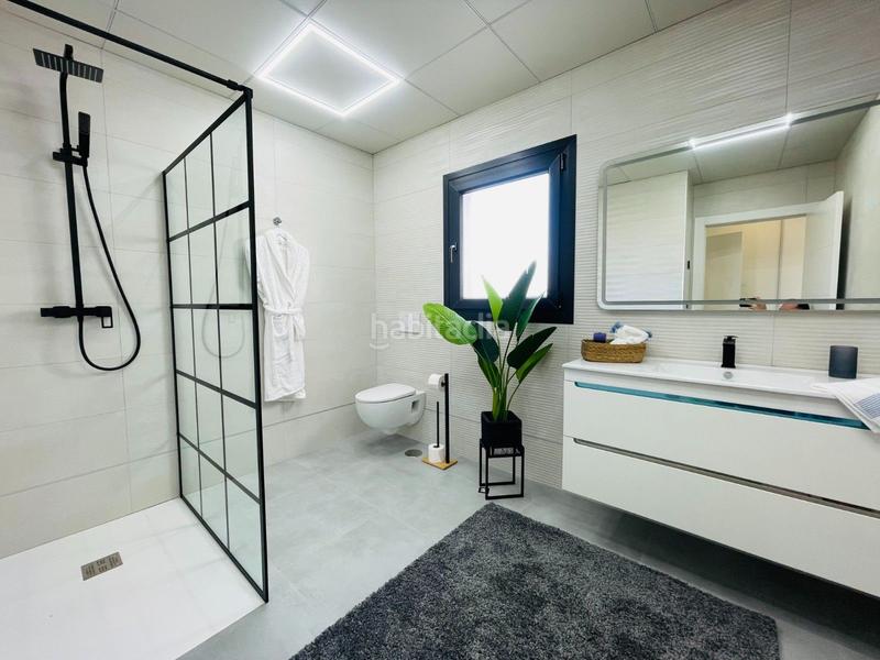 Foto c82a52fe-0373-478f-a337-83b87b928507. Chalet en Aguas Nuevas Torrevieja