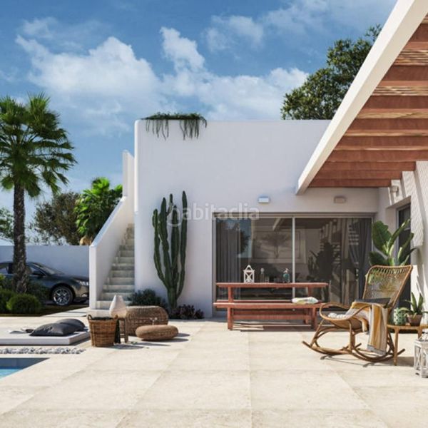 Foto 79fd268d-c55f-414b-a516-2d4a8f03008e. Xalet amb piscina a Benijófar