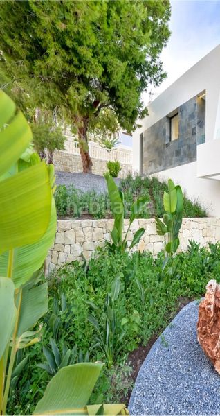 Foto 3941a6cc-e011-4318-ab7c-3833e05e8830. Xalet amb aparcament piscina a Altea la vella Altea