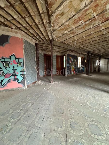 Foto 3669fd13-f903-4d3b-b1b7-126d1eda63fb. Àtic a Barrio del Centro Alicante