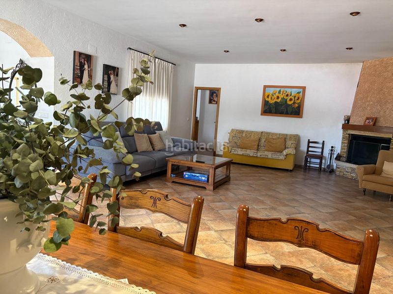 Foto 5d16fcc5-ed6b-4a01-a9f1-269e5bada183. Casa amb aparcament piscina a Novelda