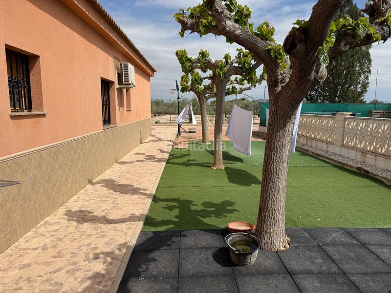 Foto 79dcd48a-2620-46a3-857d-bda55cc778ac. Casa amb aparcament piscina a Novelda