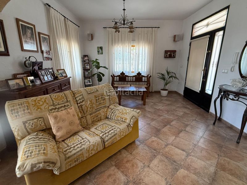 Foto fdc97034-0603-4741-93a9-f180d5173062. Casa amb aparcament piscina a Novelda