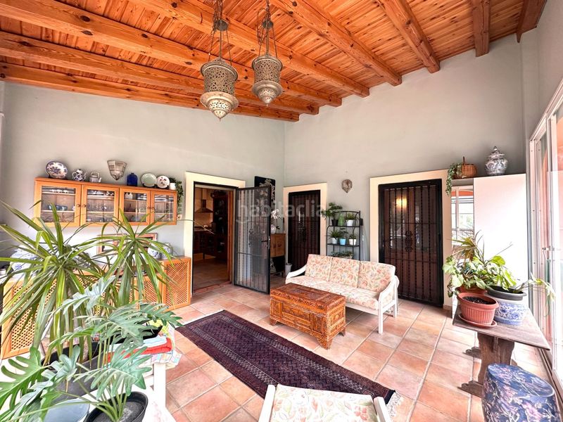 Foto 41d4b6c9-2f60-486e-b7a2-291c8efd17ea. Xalet amb aparcament piscina a Catral