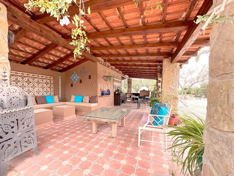 Foto fe560519-2ad1-4027-91c6-8521cbe8b7e0. Xalet amb aparcament piscina a Catral