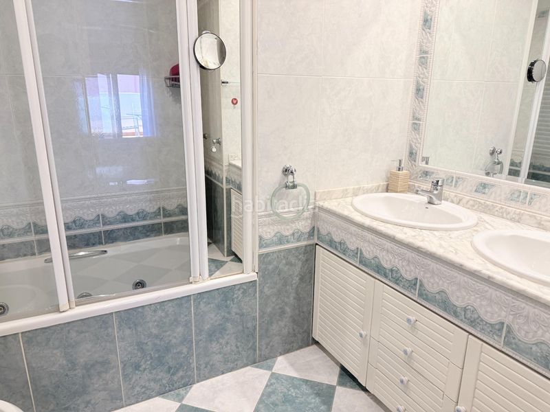 Foto 272d5e57-4667-4cd4-9b8a-32211286f550. Àtic amb aparcament a Benalúa Alicante