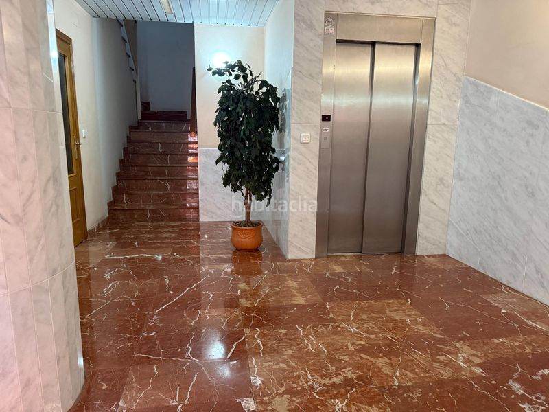 Foto 44a8b3ce-9dbd-4ac1-818c-d2c429336f44. Àtic amb aparcament a Benalúa Alicante