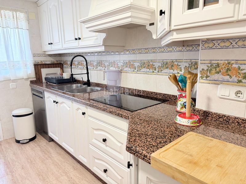 Foto 44e0dcd0-3c76-451f-9110-2bff7ef9e8ec. Àtic amb aparcament a Benalúa Alicante