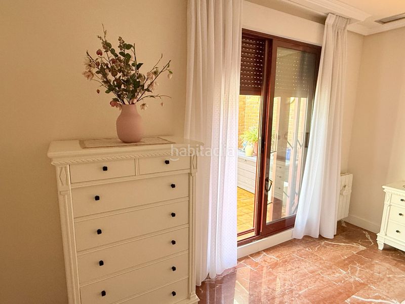 Foto f3536cde-4a73-413f-a5fd-0bfb7a1772f0. Àtic amb aparcament a Benalúa Alicante