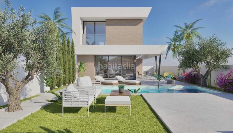 Foto bc3b0a74-8a9b-422c-8c48-69dbfedb111c. Casa amb aparcament a Valle del Sol Mutxamel