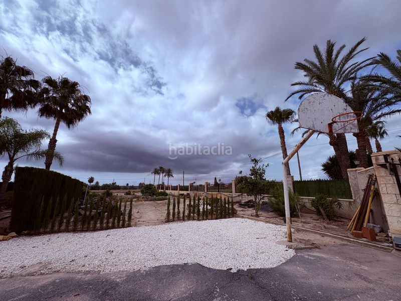 Foto aeaa7e2c-25c3-47d3-bf29-1695fb325d20. Casa amb aparcament piscina a Centro Elche / Elx