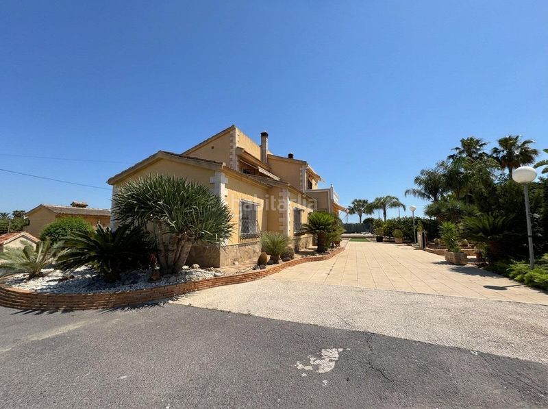 Foto cf439a99-b966-4dbc-9d27-45efb348c591. Casa amb aparcament piscina a La Foia - Daimés - Asprella Elche / Elx