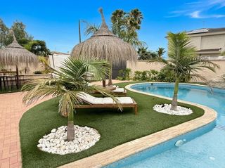 Xalet  Avellano. Exclusiva villa independiente en venta en los girasoles, san vic