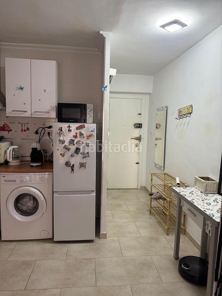 Foto b8521944-2649-4c6d-bf91-30b6a21a492c. Pis a Barrio del Centro Alicante