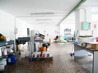 Geschäftsraum  Avenida de la safor. Local comercial con calefacción y aire acondicionado