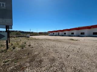 Nau industrial  Carrer dels daguers. Nave industrial en oliva